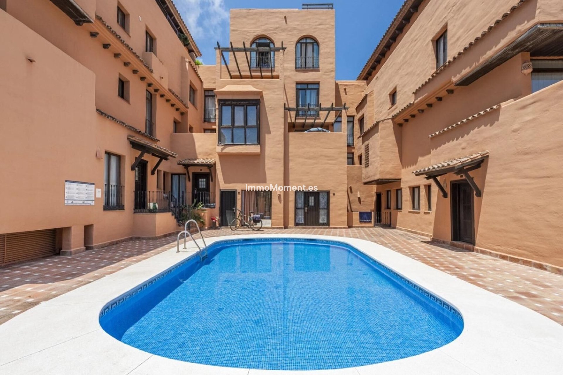 Reventa - Apartamento - Estepona  - Estepona Centro