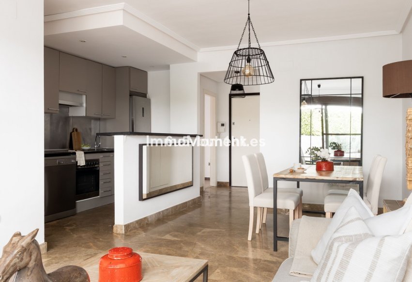 Reventa - Apartamento - Estepona  - Estepona Centro