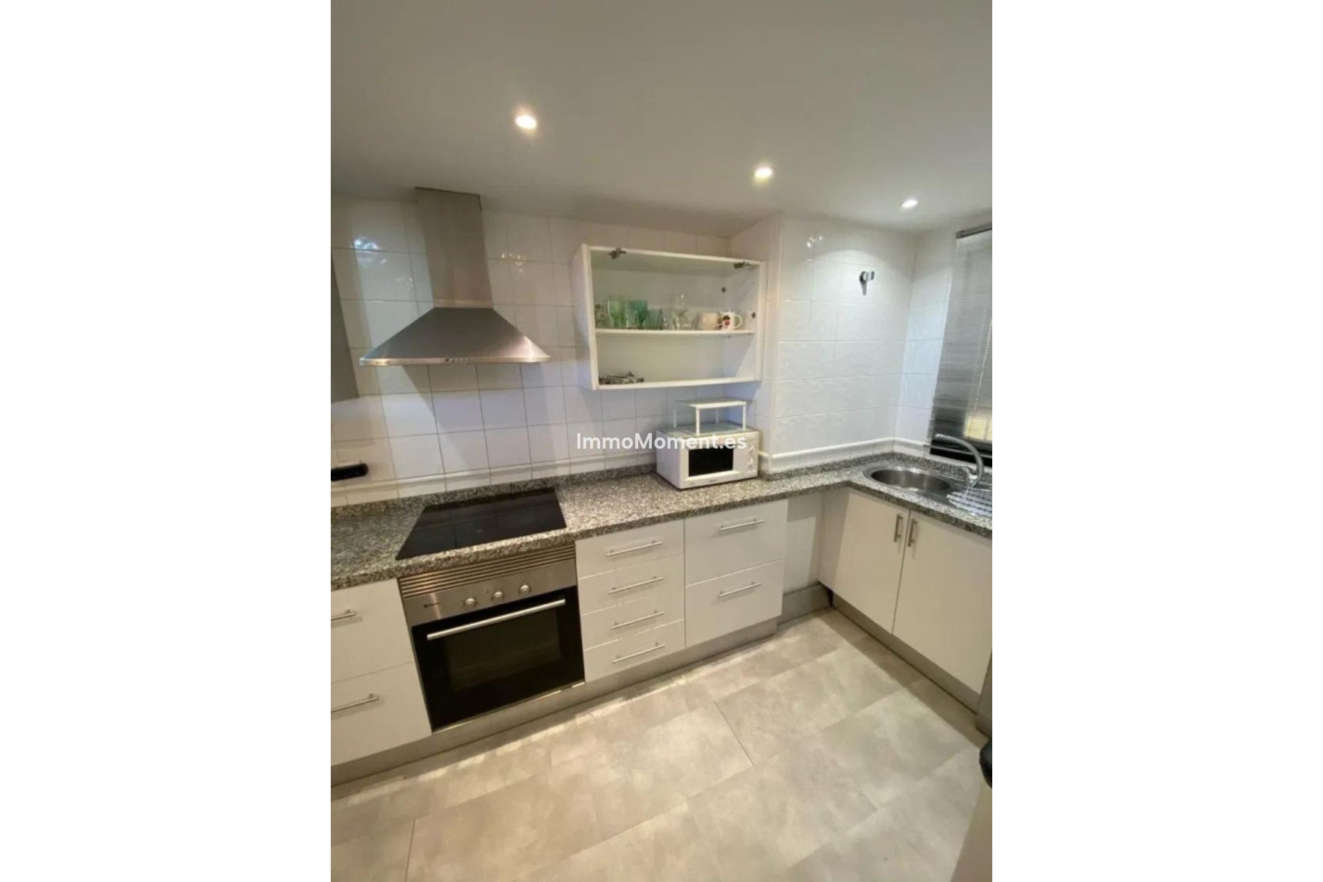 Reventa - Apartamento - Estepona  - Estepona Centro