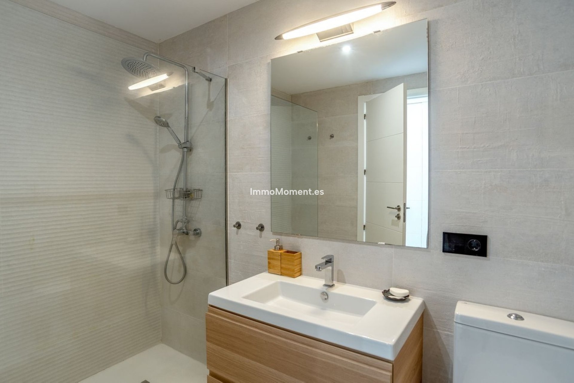 Reventa - Apartamento - Estepona  - Estepona Centro