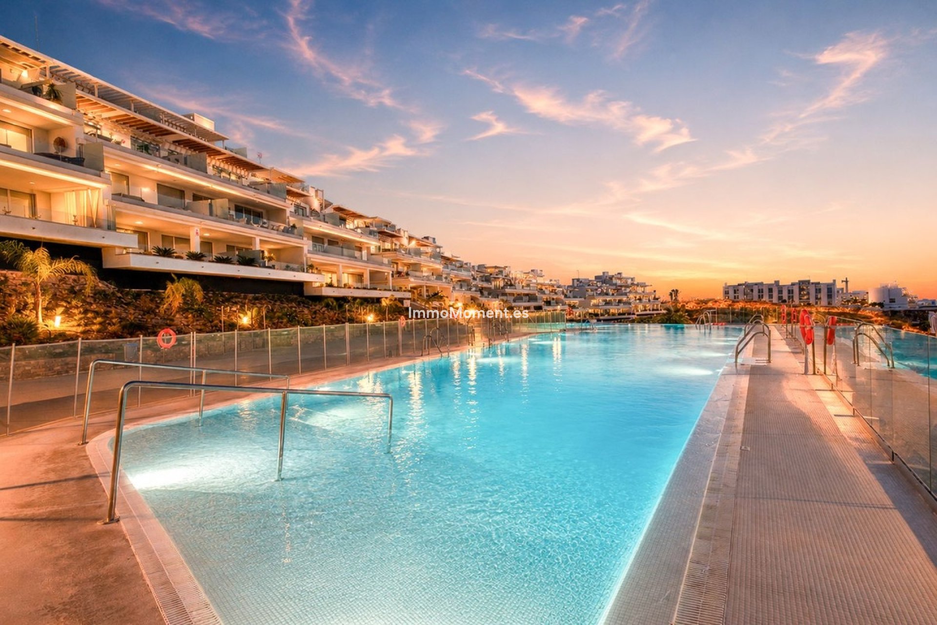 Reventa - Apartamento - Estepona  - Estepona Centro