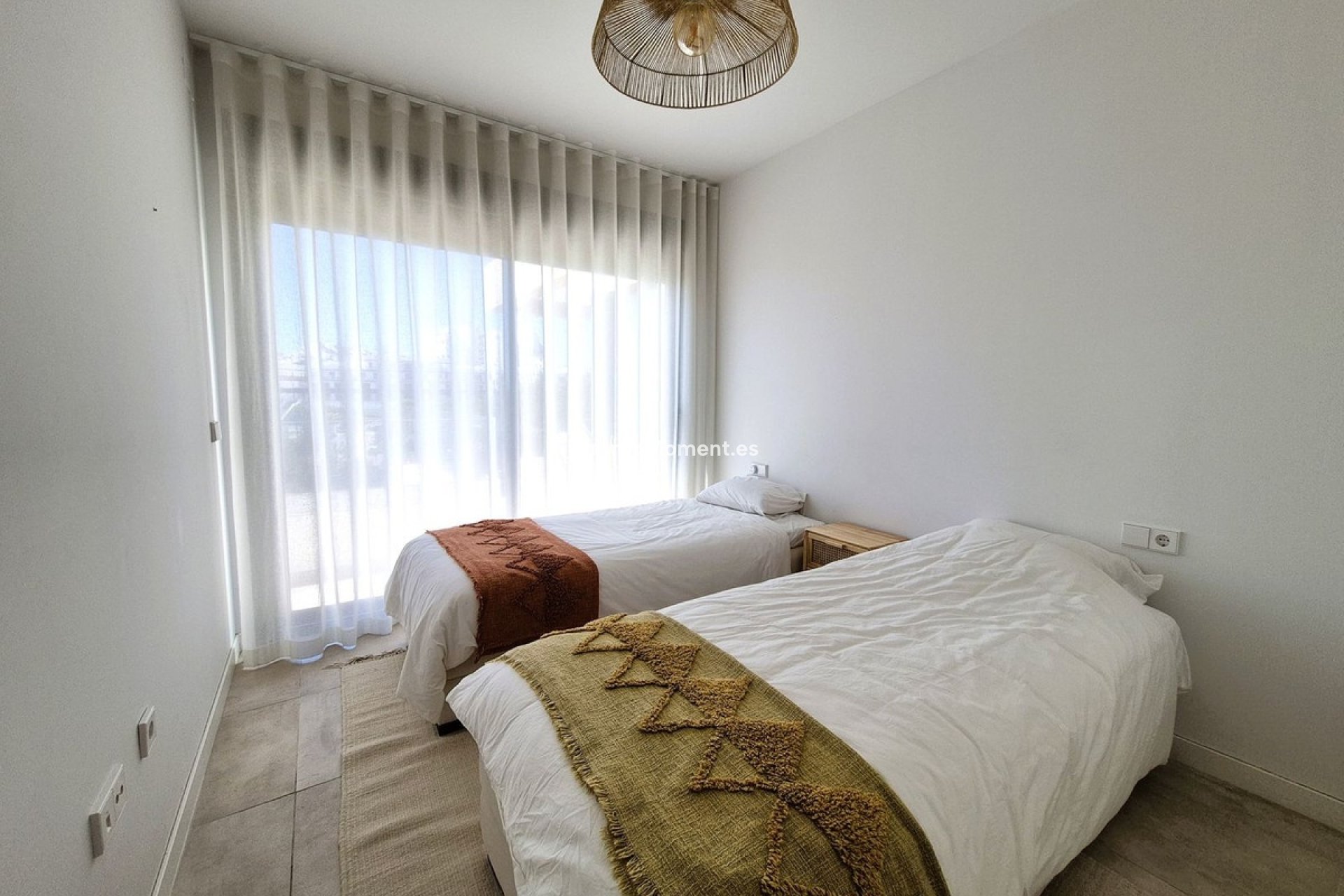 Reventa - Apartamento - Estepona  - Estepona Centro
