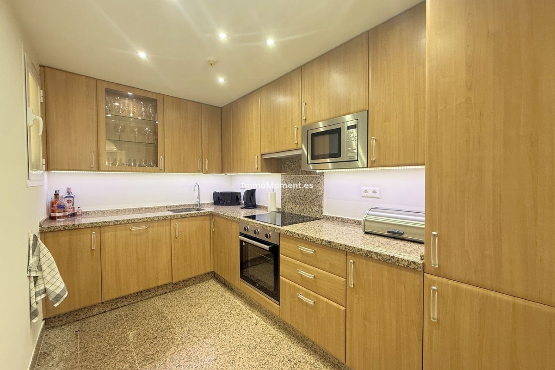 Reventa - Apartamento - Estepona  - Estepona Centro