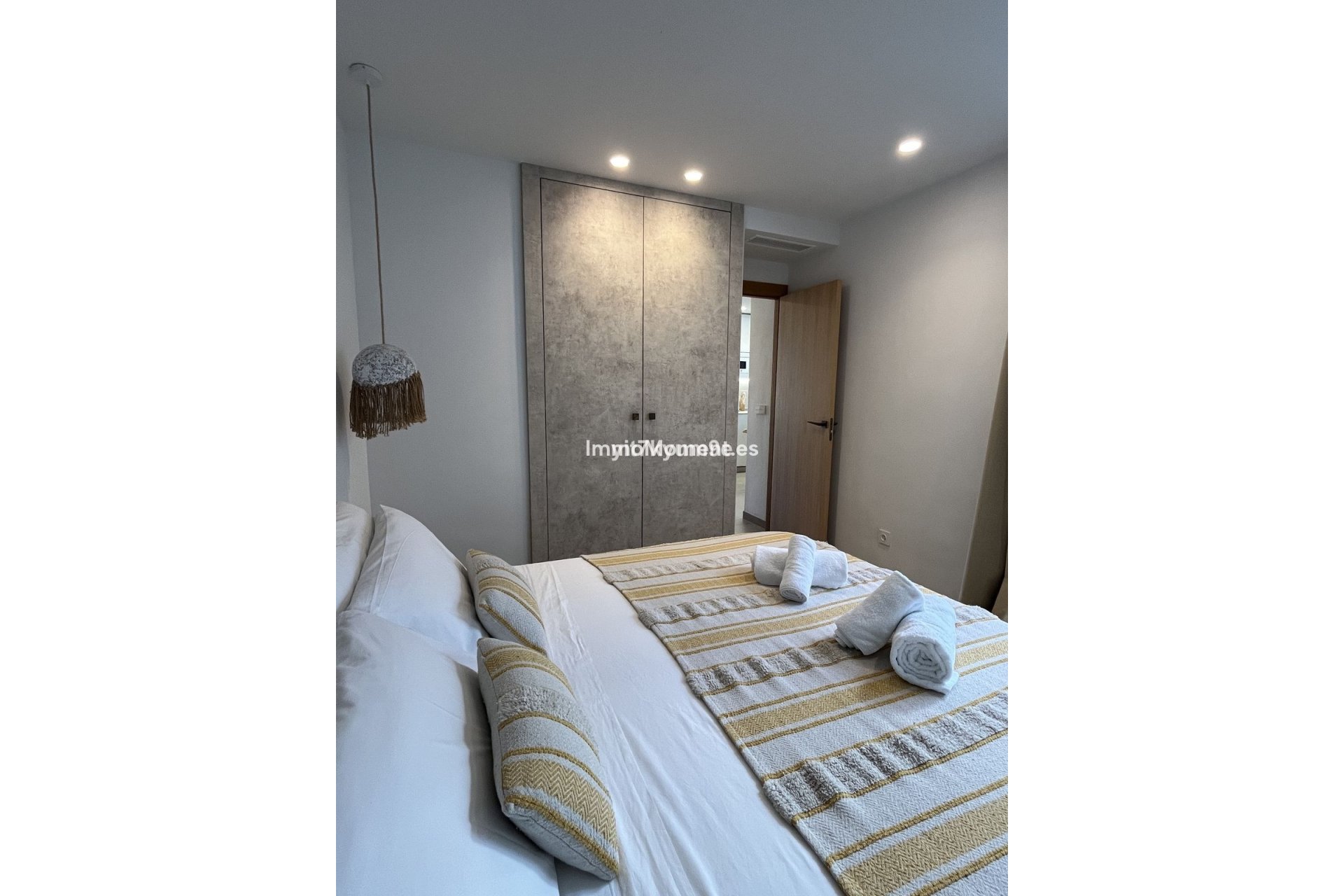 Reventa - Apartamento - Estepona  - Estepona Centro