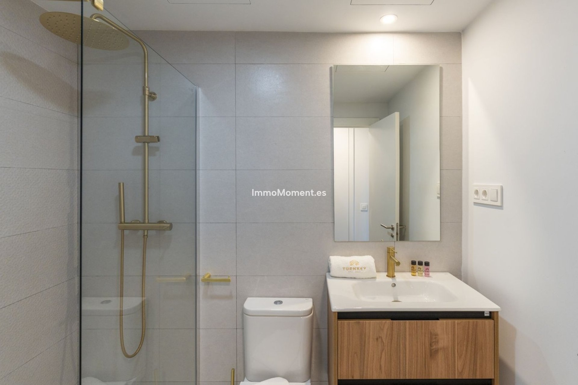 Reventa - Apartamento - Estepona  - Estepona Centro