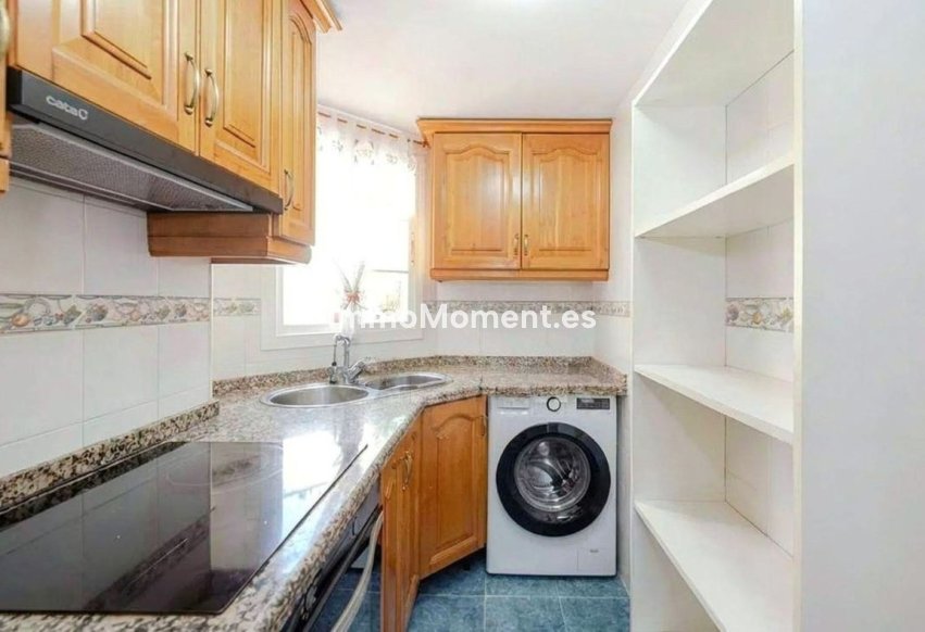 Reventa - Apartamento - Estepona  - Estepona Centro