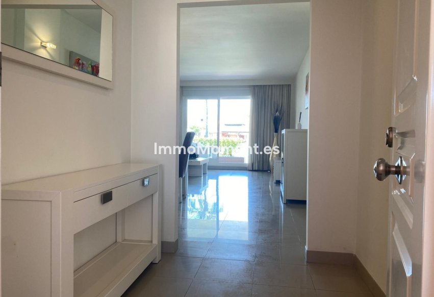 Reventa - Apartamento - Estepona  - Estepona Centro