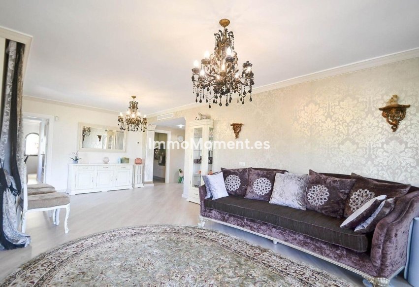 Reventa - Apartamento - Estepona  - Estepona Centro
