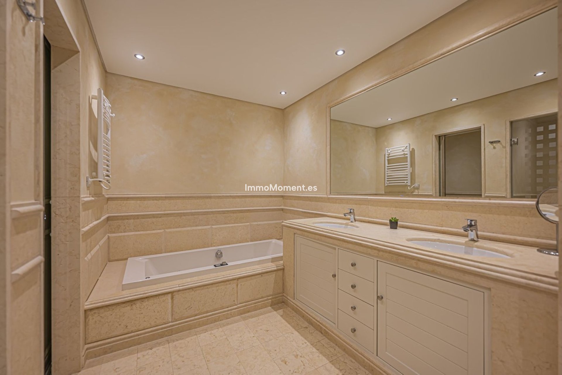 Reventa - Apartamento - Estepona  - New Golden Mile