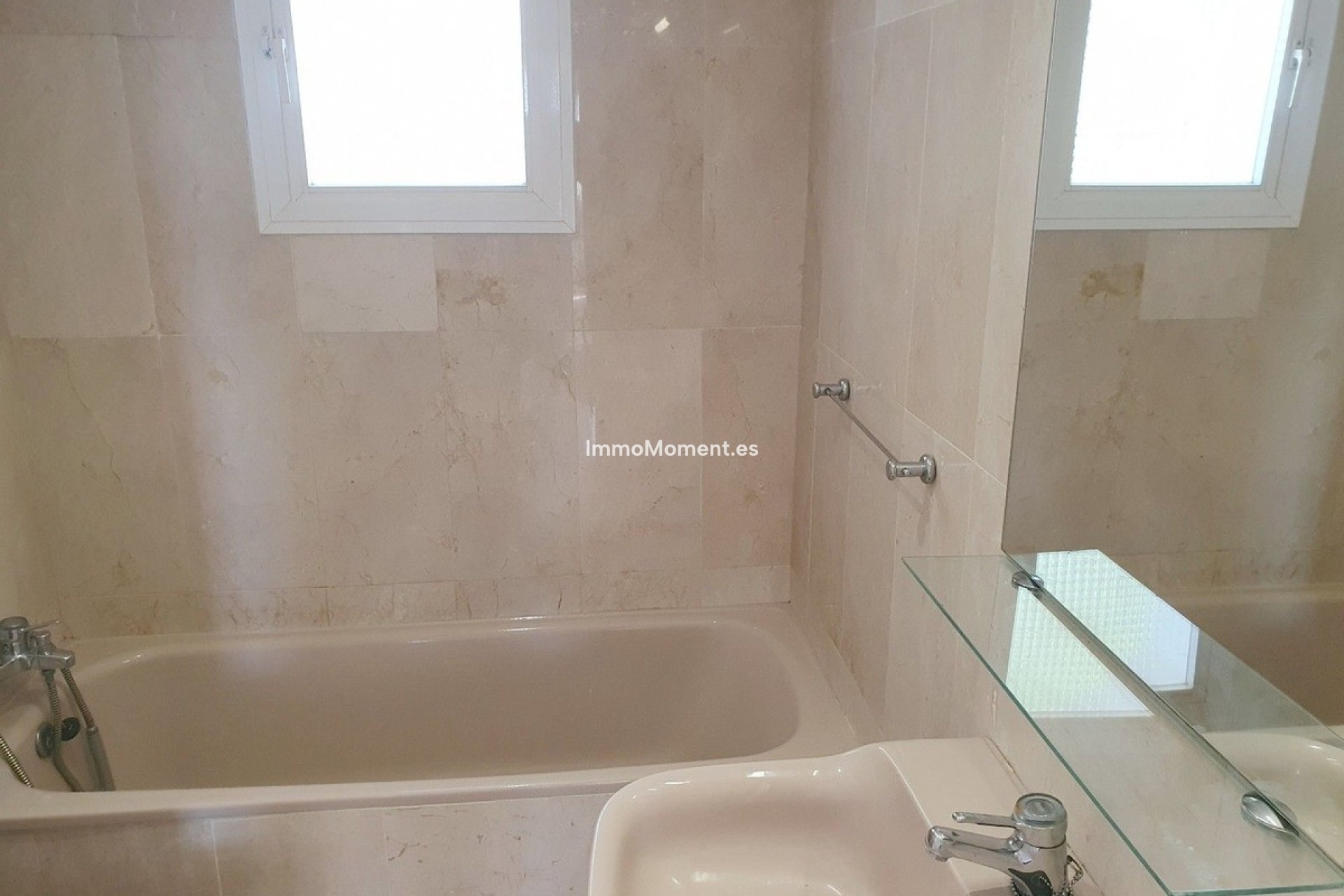 Reventa - Apartamento - Estepona  - New Golden Mile