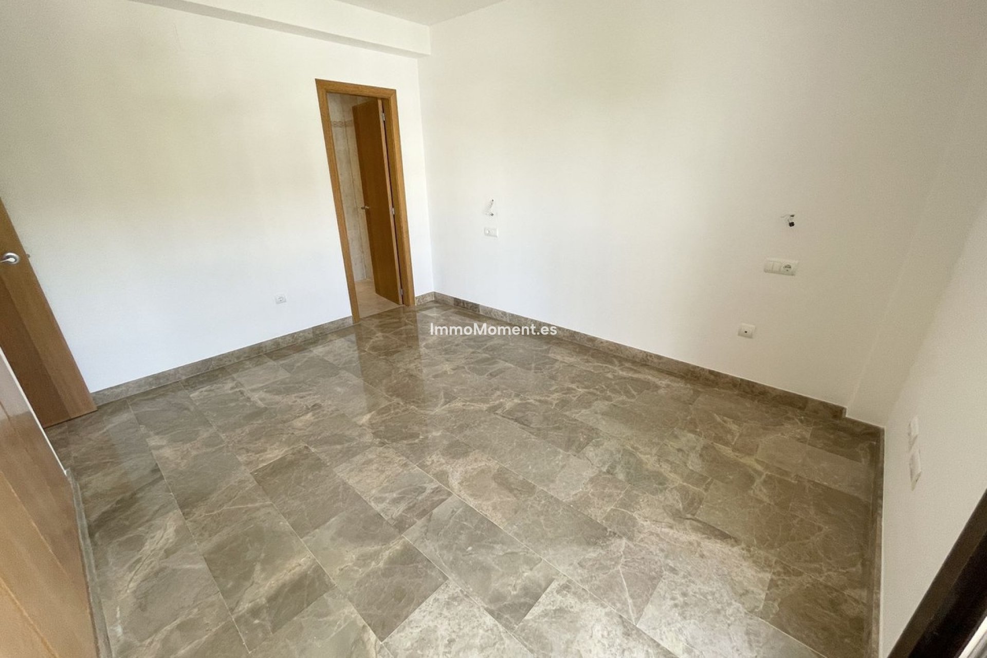 Reventa - Apartamento - Estepona  - New Golden Mile