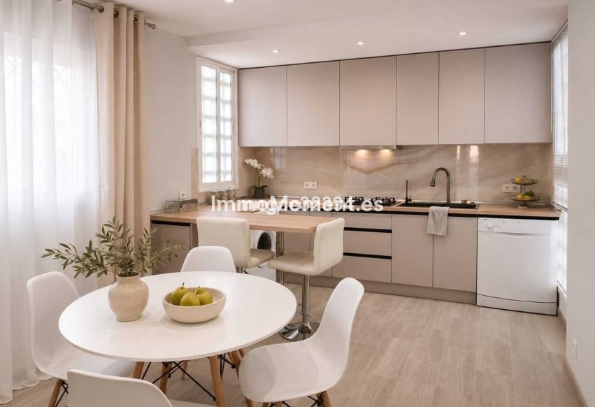 Reventa - Apartamento - Estepona  - New Golden Mile