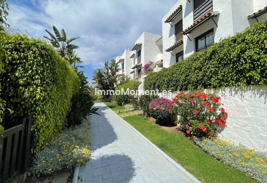 Reventa - Apartamento - Estepona  - Selwo