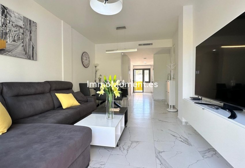 Reventa - Apartamento - Finestrat