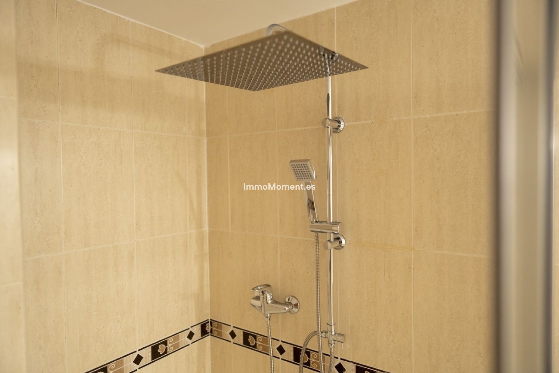Reventa - Apartamento - Fuengirola - Carvajal