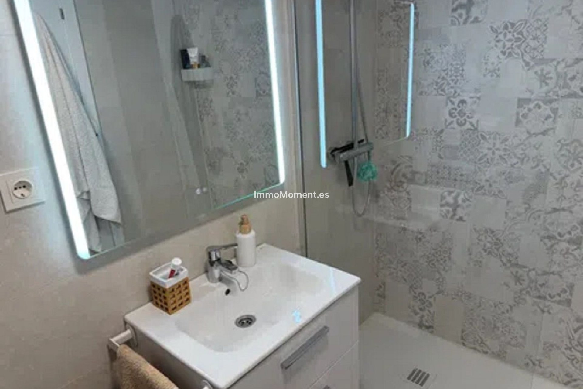 Reventa - Apartamento - Fuengirola - Los Pacos