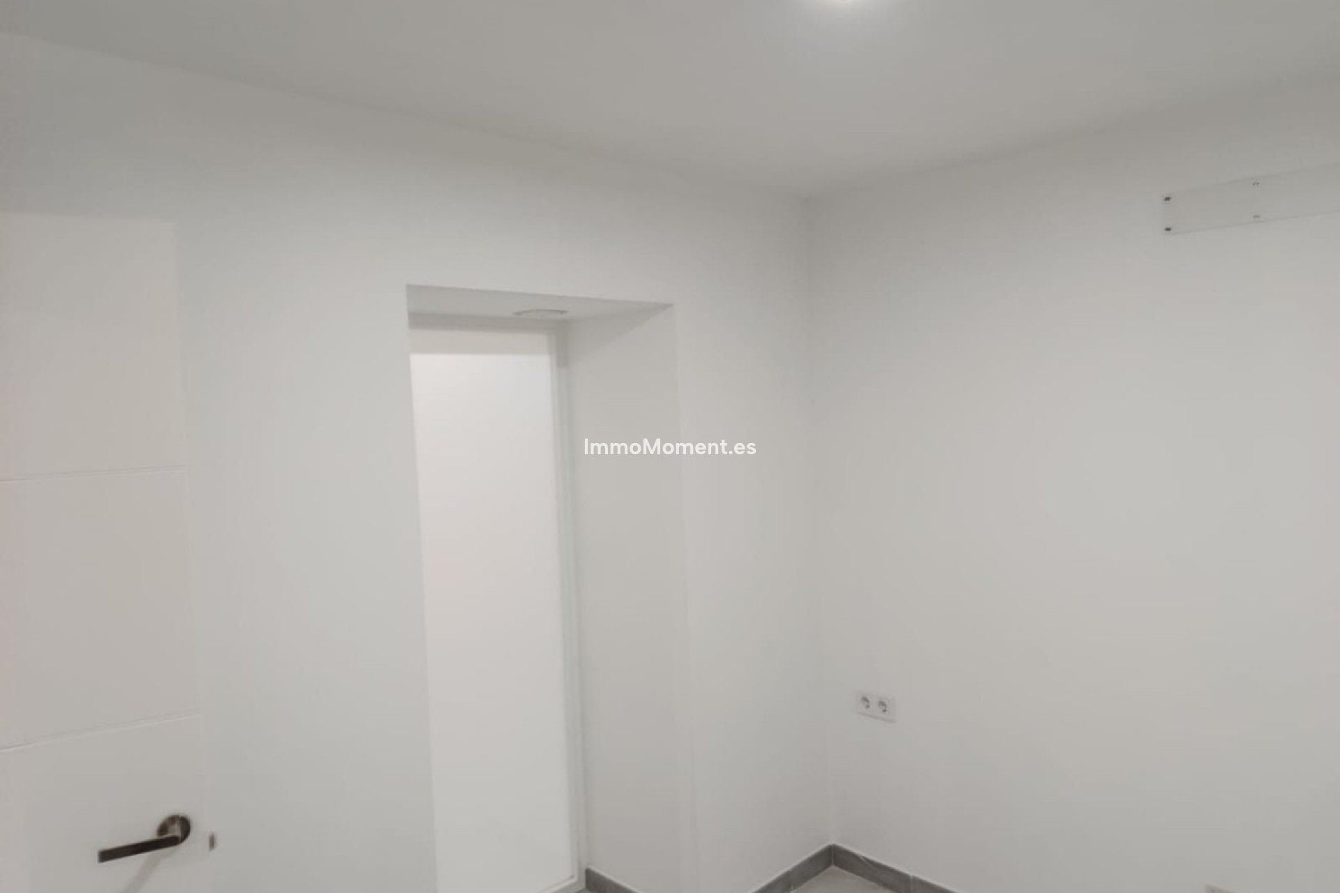 Reventa - Apartamento - Interior  - Alhaurín el Grande Centro