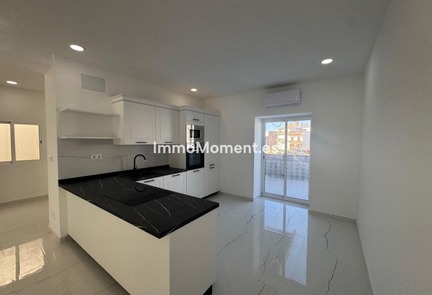 Reventa - Apartamento - Interior  - Alhaurín el Grande Centro