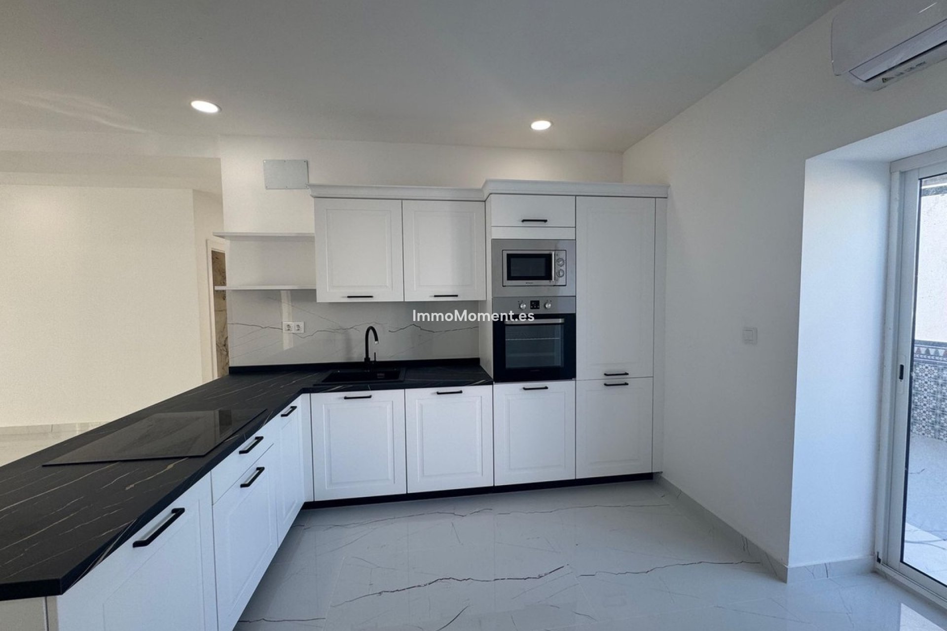 Reventa - Apartamento - Interior  - Alhaurín el Grande Centro