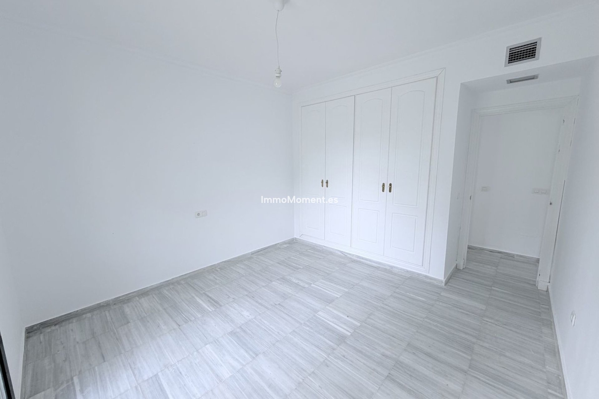 Reventa - Apartamento - Interior  - Alhaurín el Grande Centro