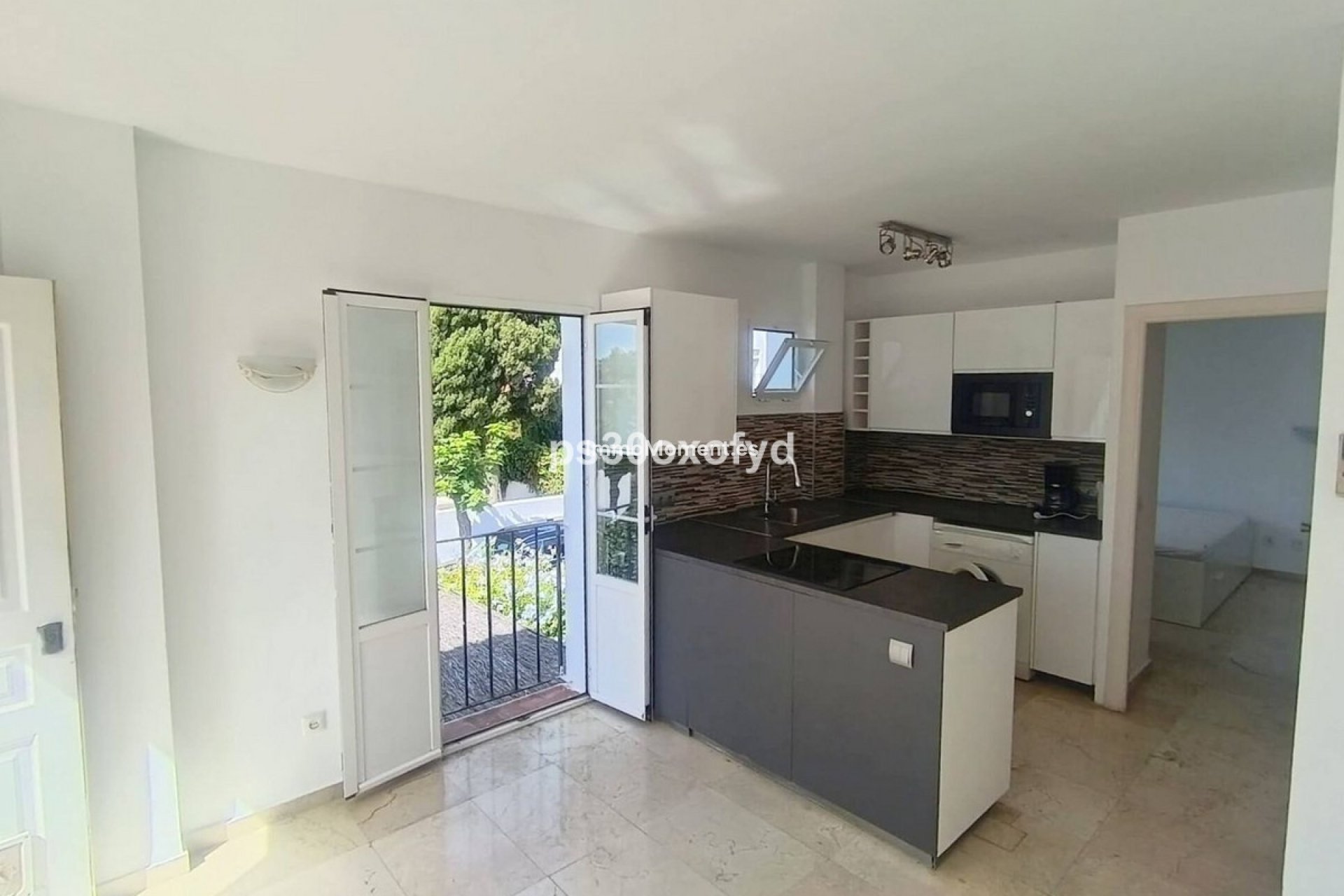 Reventa - Apartamento - Málaga - Dos Hermanas