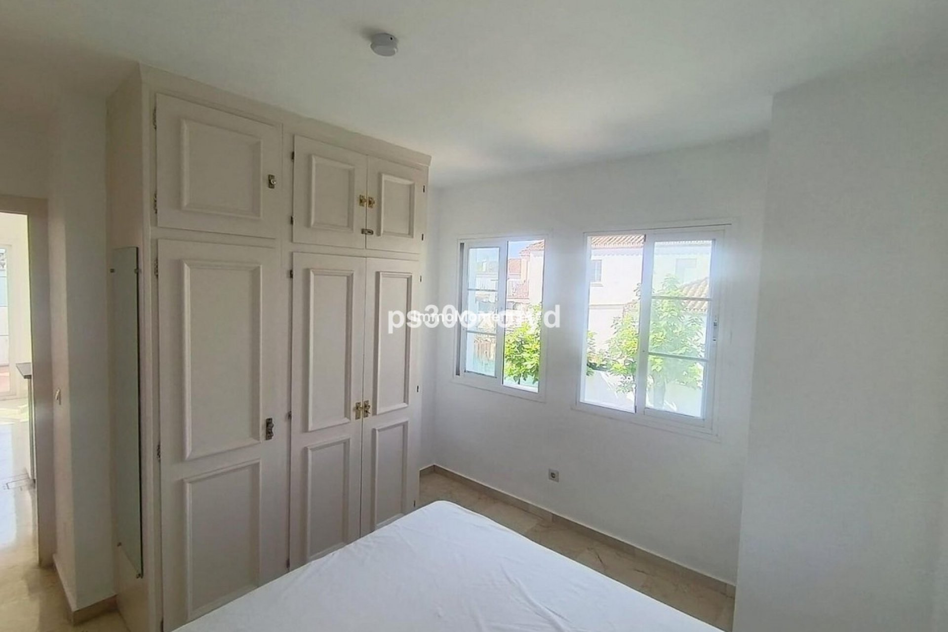 Reventa - Apartamento - Málaga - Dos Hermanas