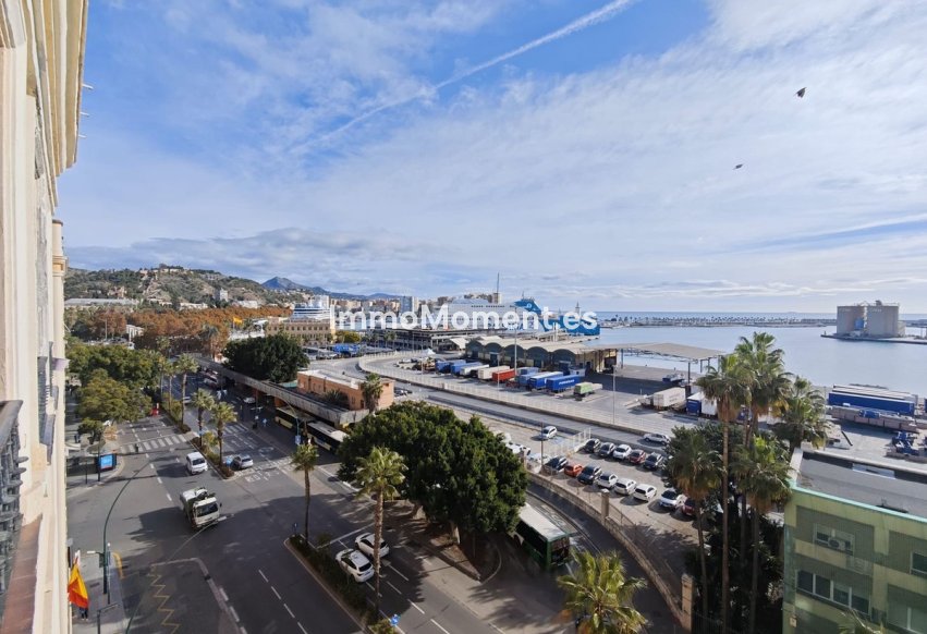 Reventa - Apartamento - Málaga - Málaga Centro