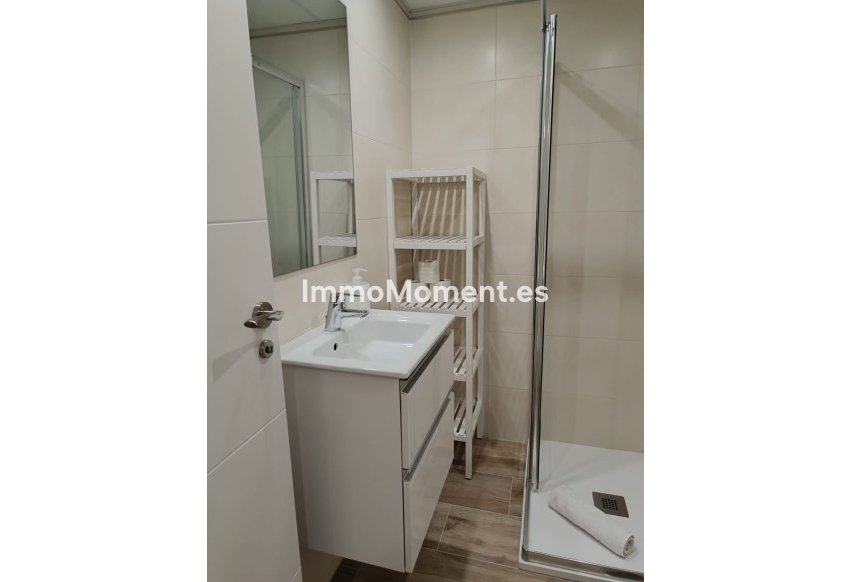 Reventa - Apartamento - Málaga - Málaga Centro