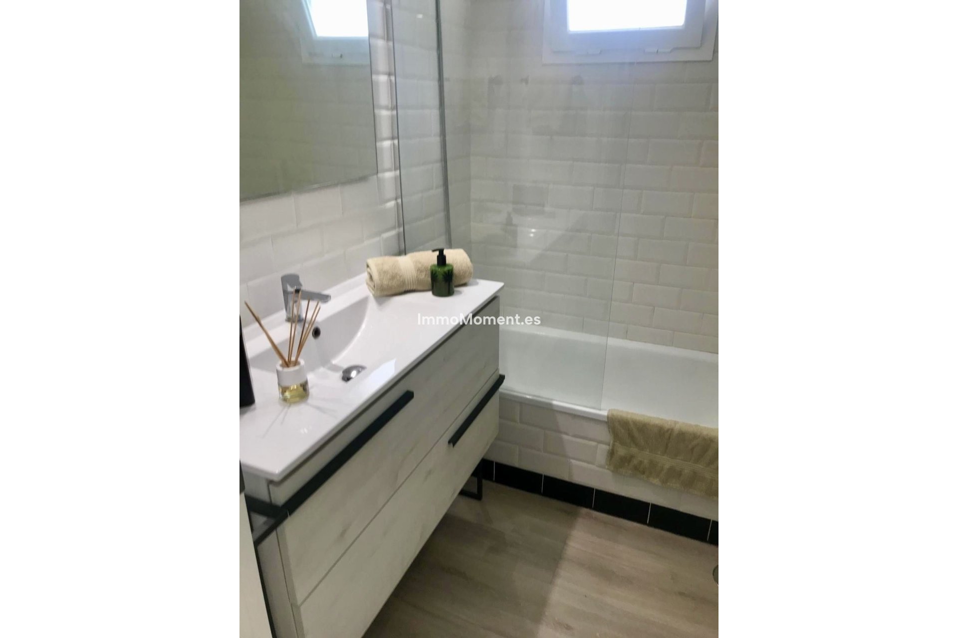 Reventa - Apartamento - Manilva