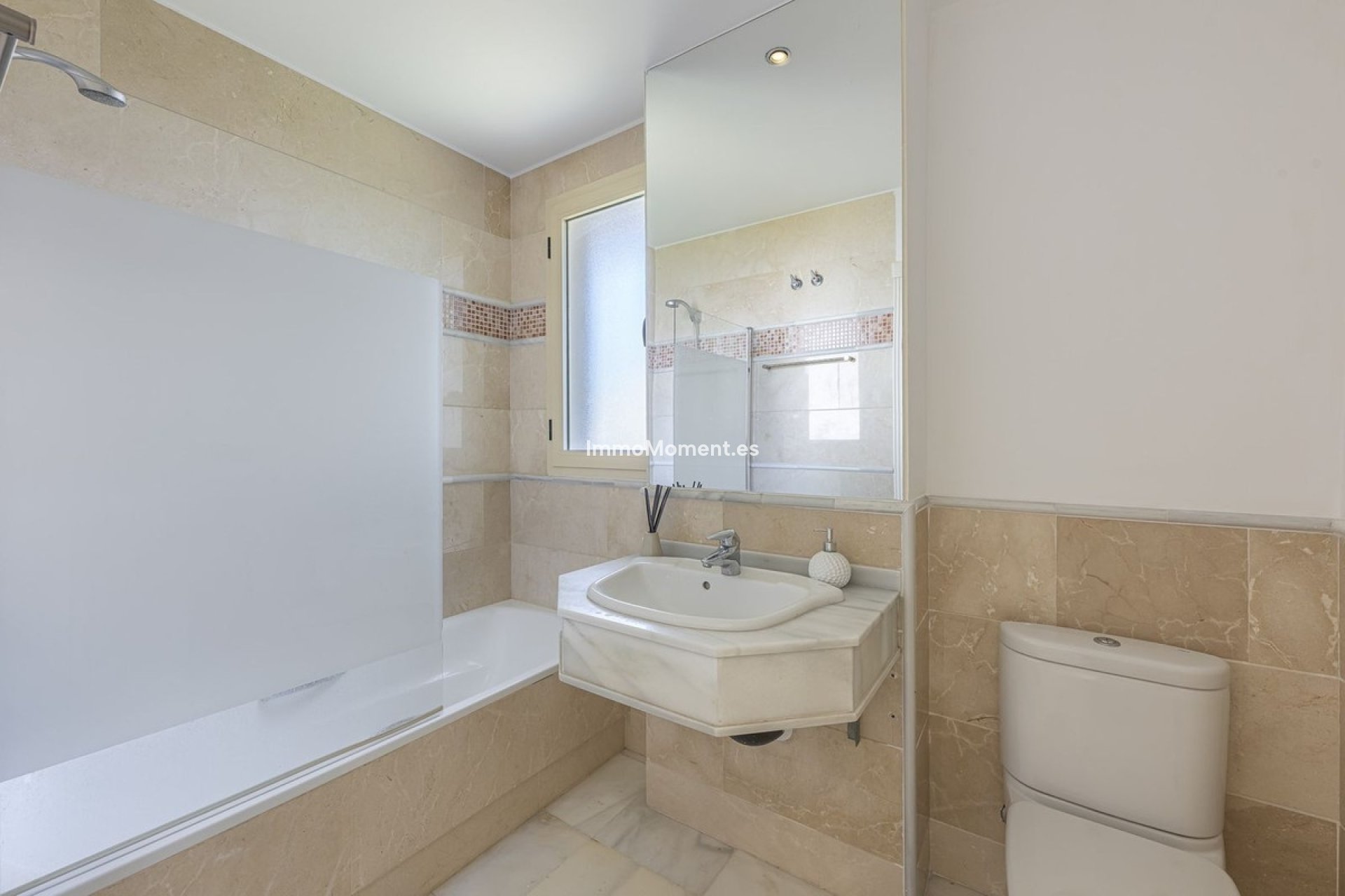 Reventa - Apartamento - Marbella - Aloha