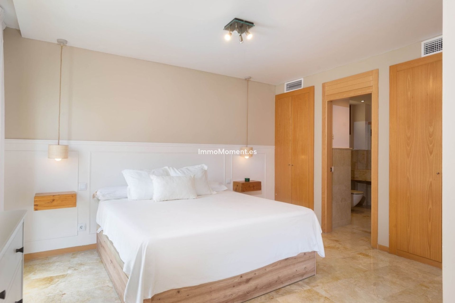 Reventa - Apartamento - Marbella - Altos de los Monteros