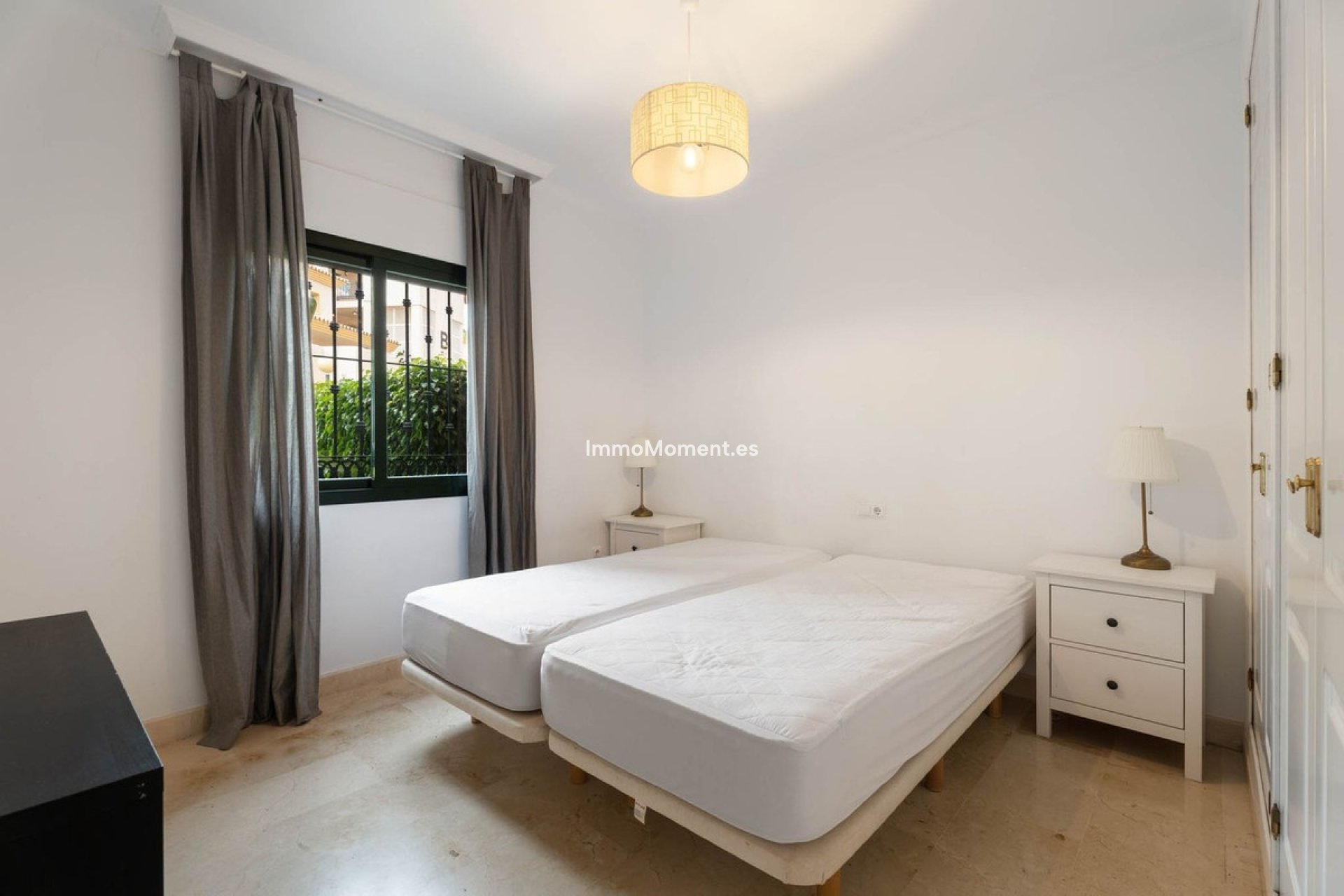 Reventa - Apartamento - Marbella - Elviria