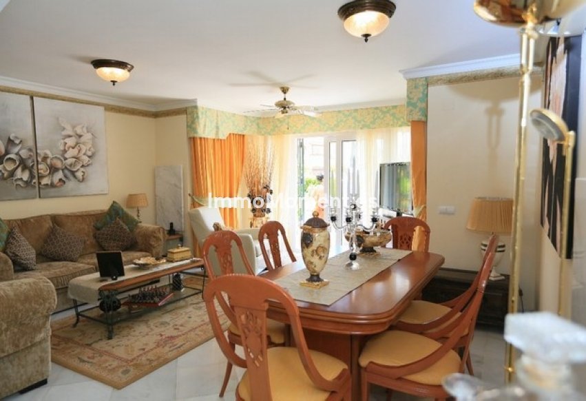 Reventa - Apartamento - Marbella - Elviria