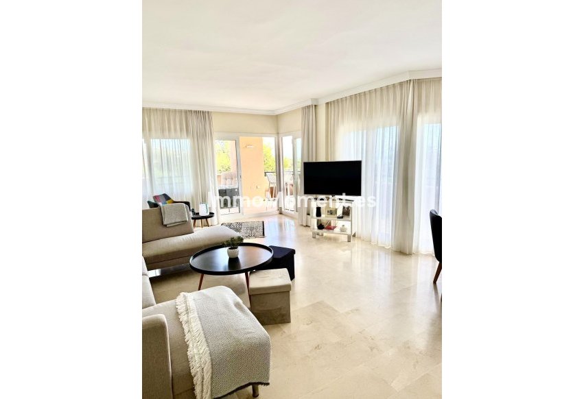 Reventa - Apartamento - Marbella - Elviria