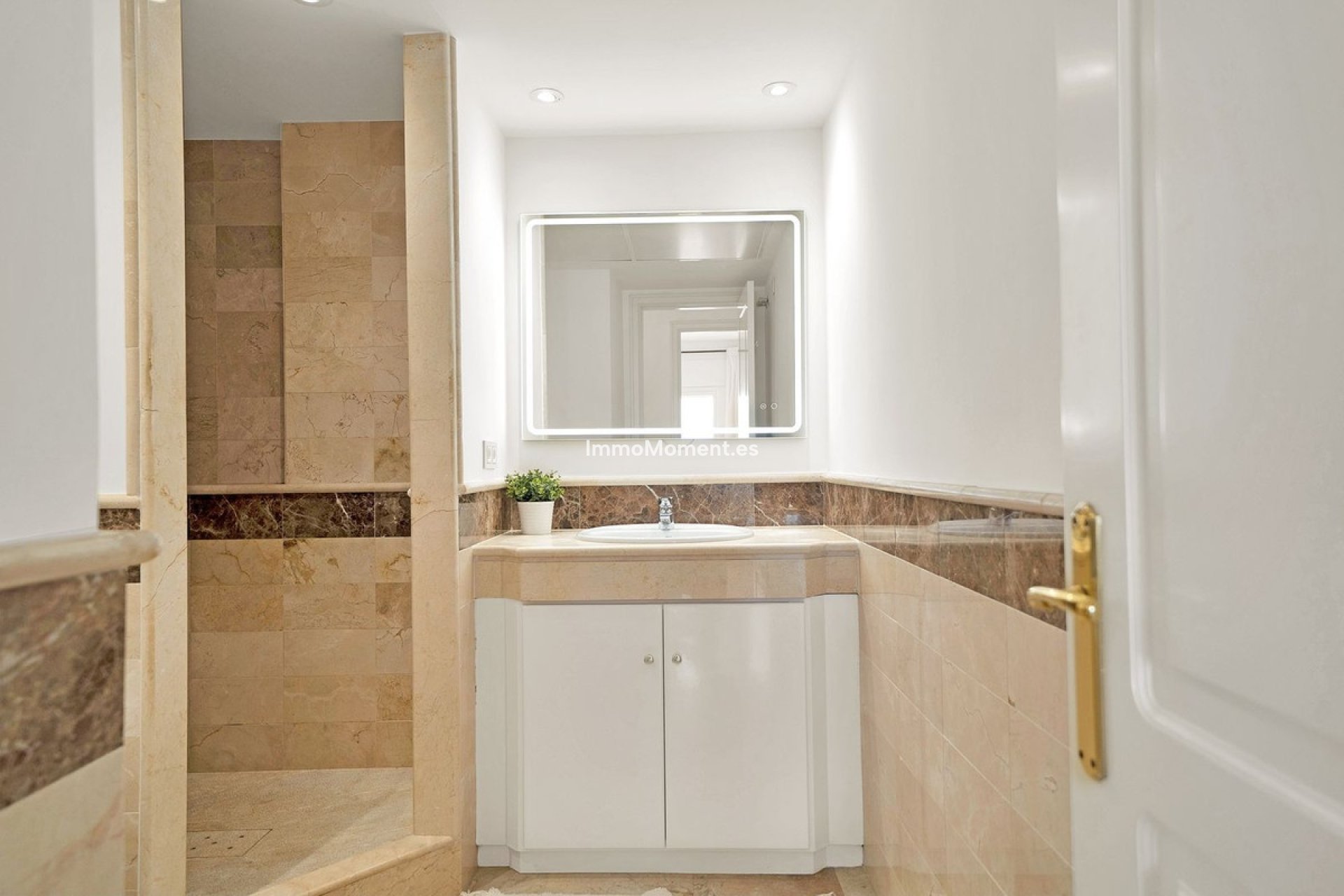 Reventa - Apartamento - Marbella - Elviria