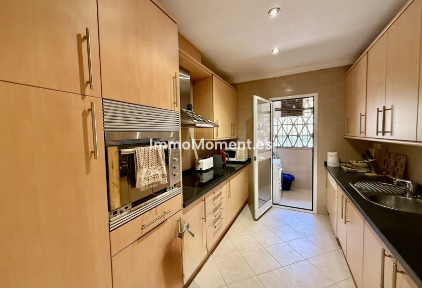 Reventa - Apartamento - Marbella - Elviria