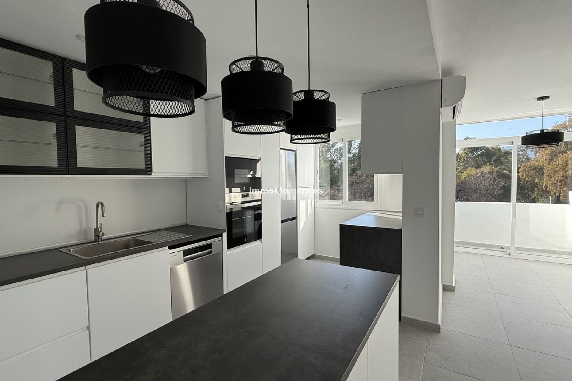 Reventa - Apartamento - Marbella - Elviria