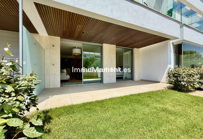 Reventa - Apartamento - Marbella - Elviria