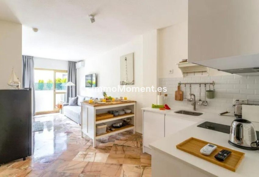 Reventa - Apartamento - Marbella - Elviria