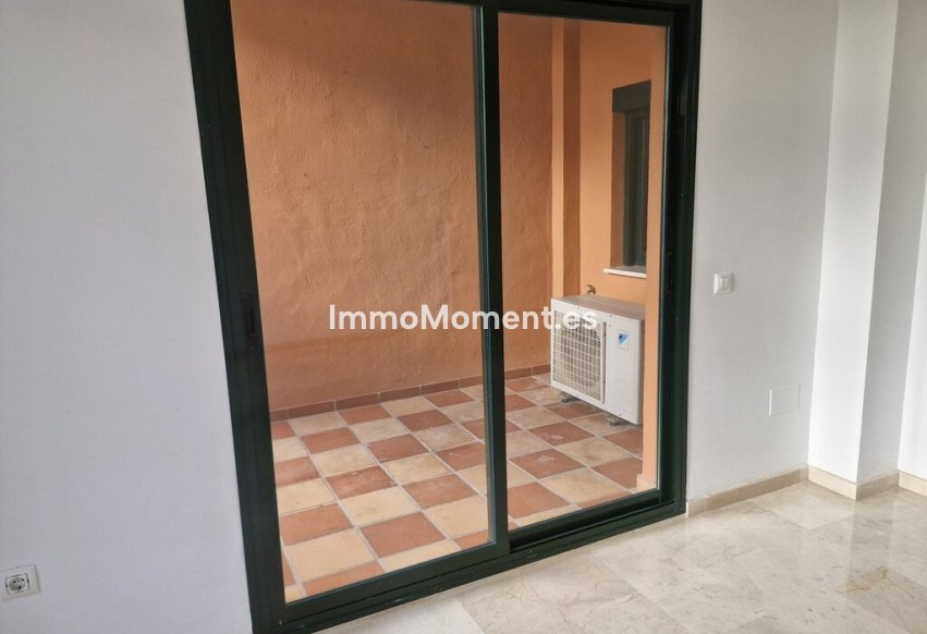 Reventa - Apartamento - Marbella - Elviria
