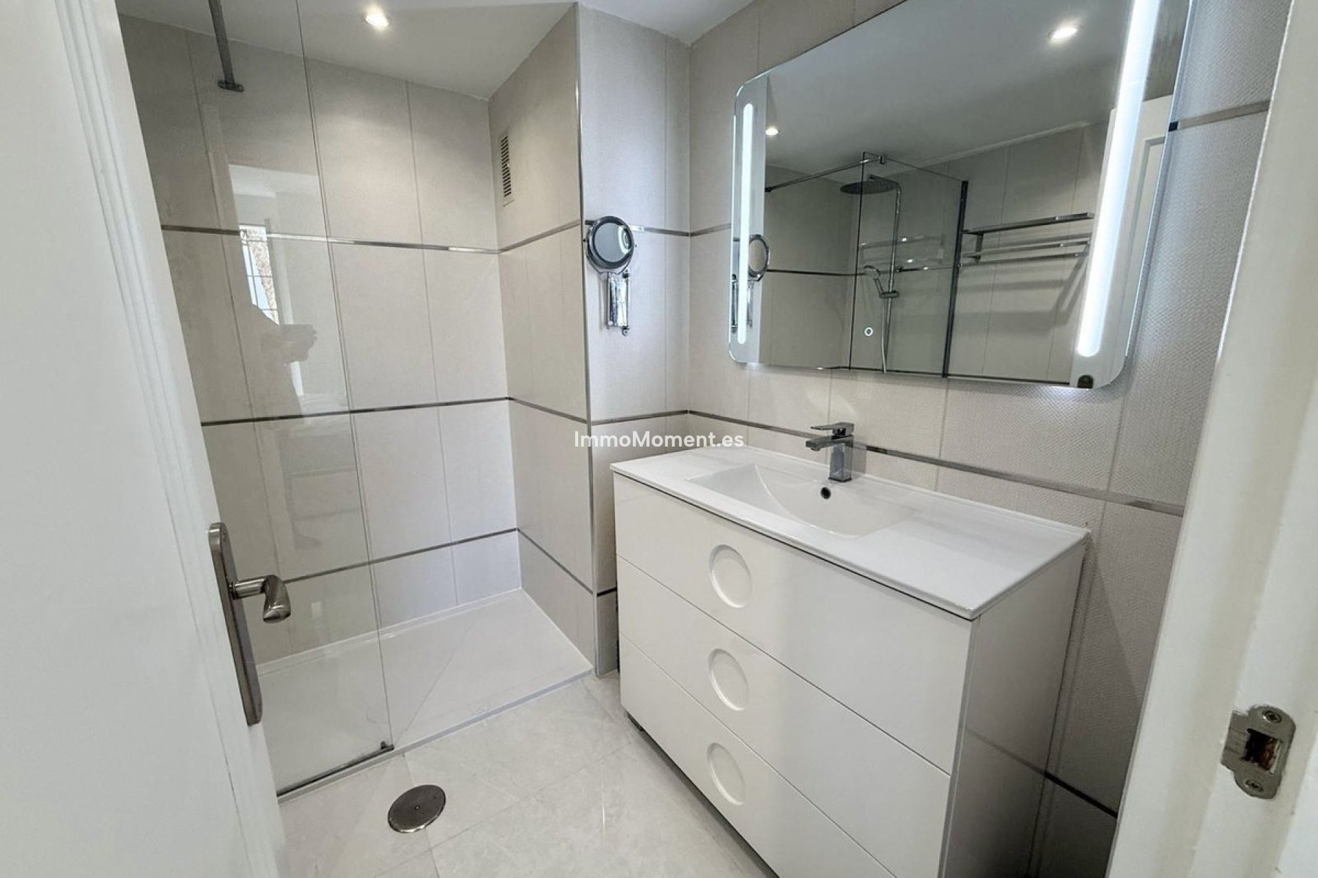Reventa - Apartamento - Marbella - Elviria