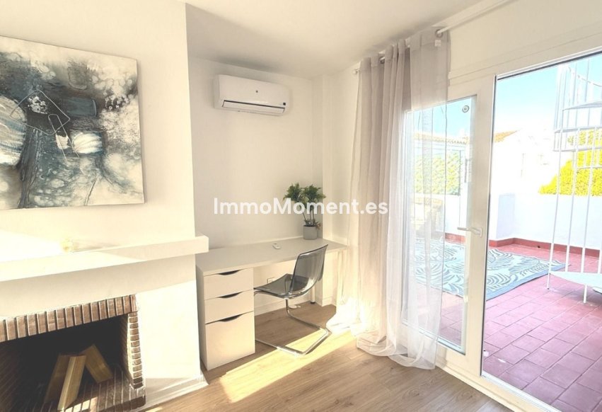 Reventa - Apartamento - Marbella - Elviria