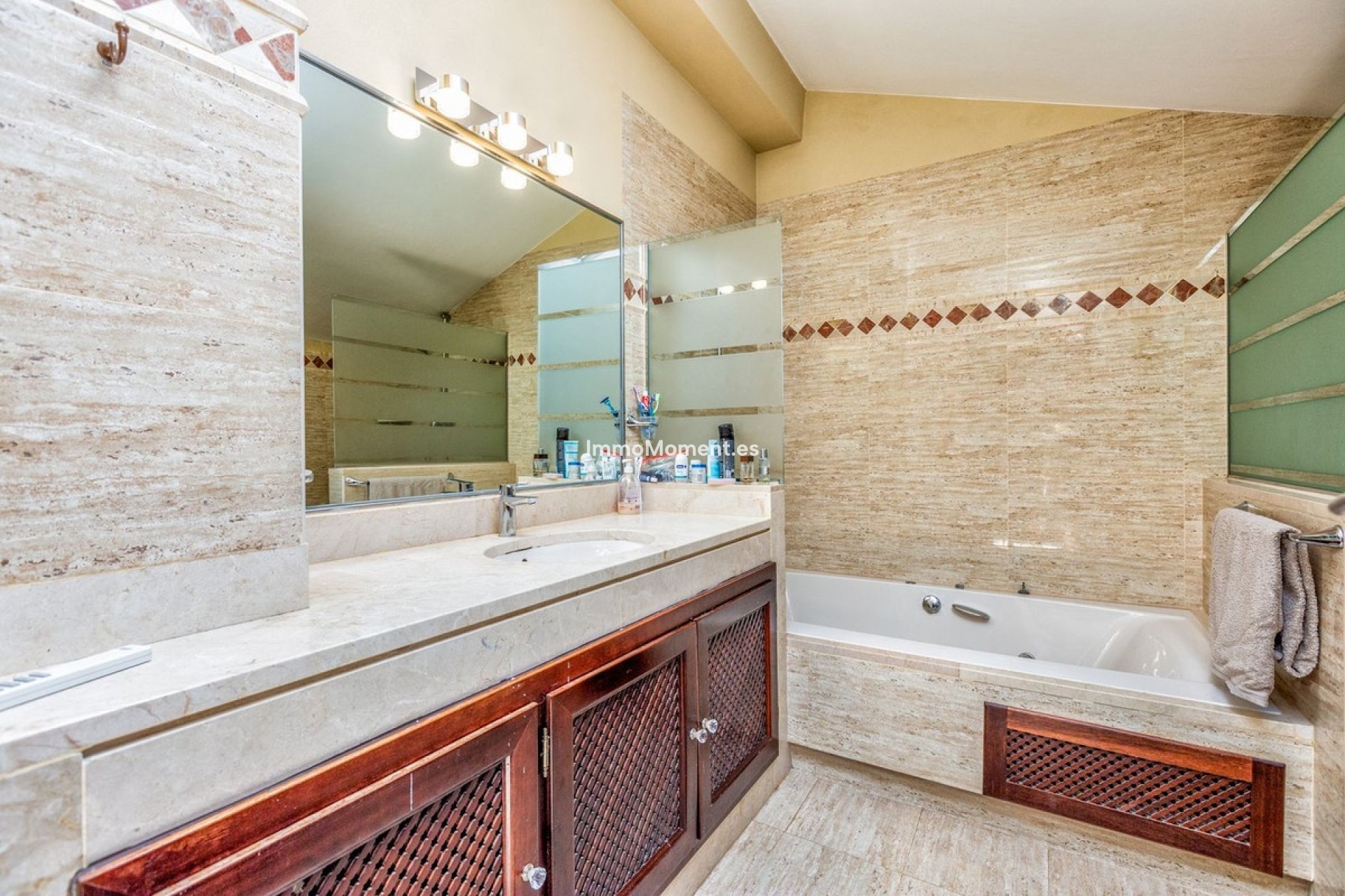 Reventa - Apartamento - Marbella - La Mairena