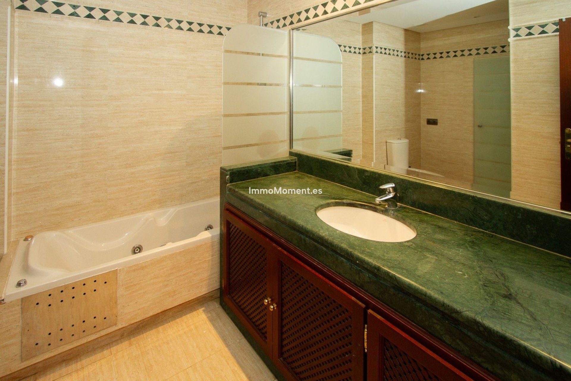 Reventa - Apartamento - Marbella - La Mairena