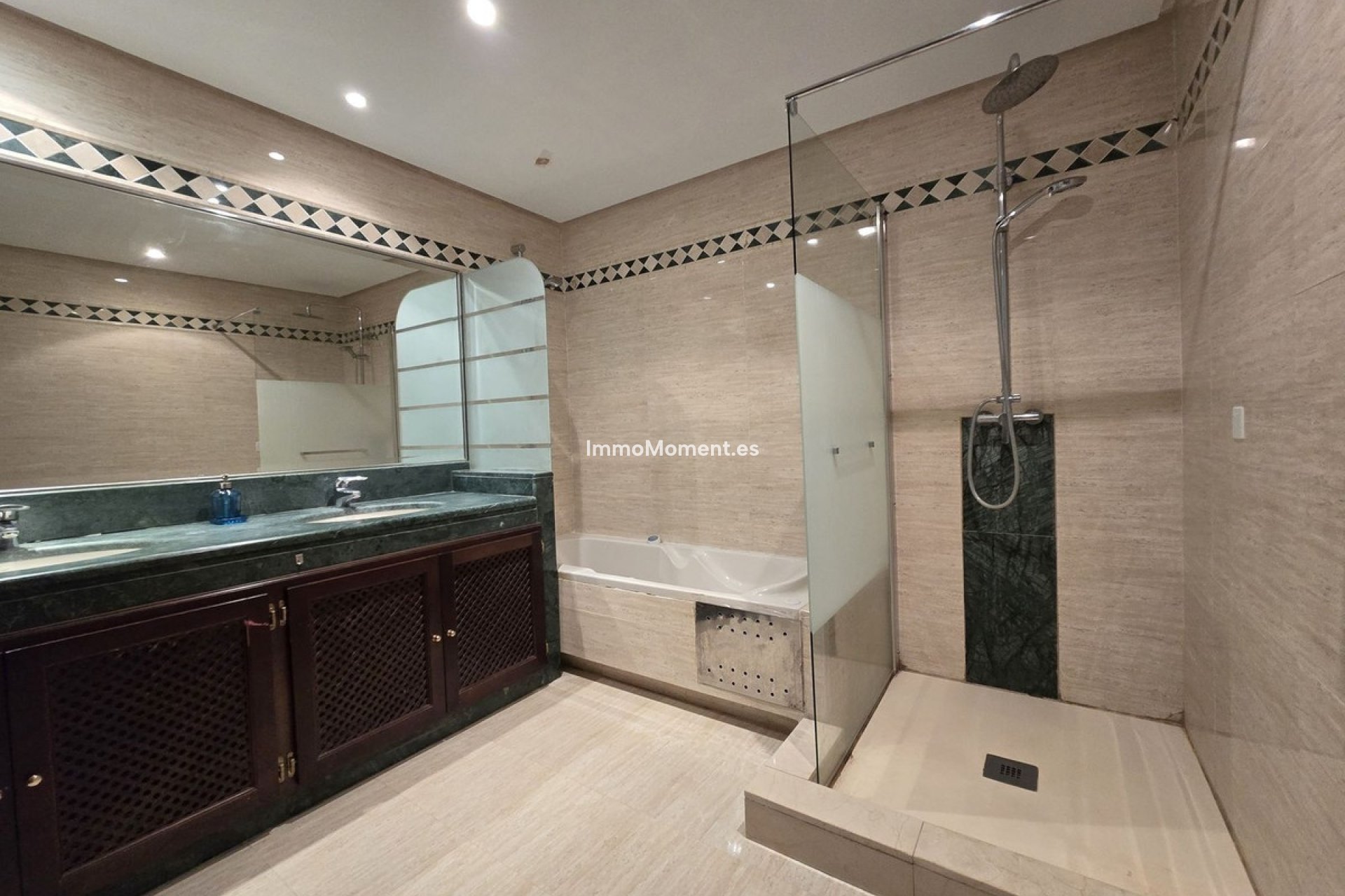 Reventa - Apartamento - Marbella - La Mairena