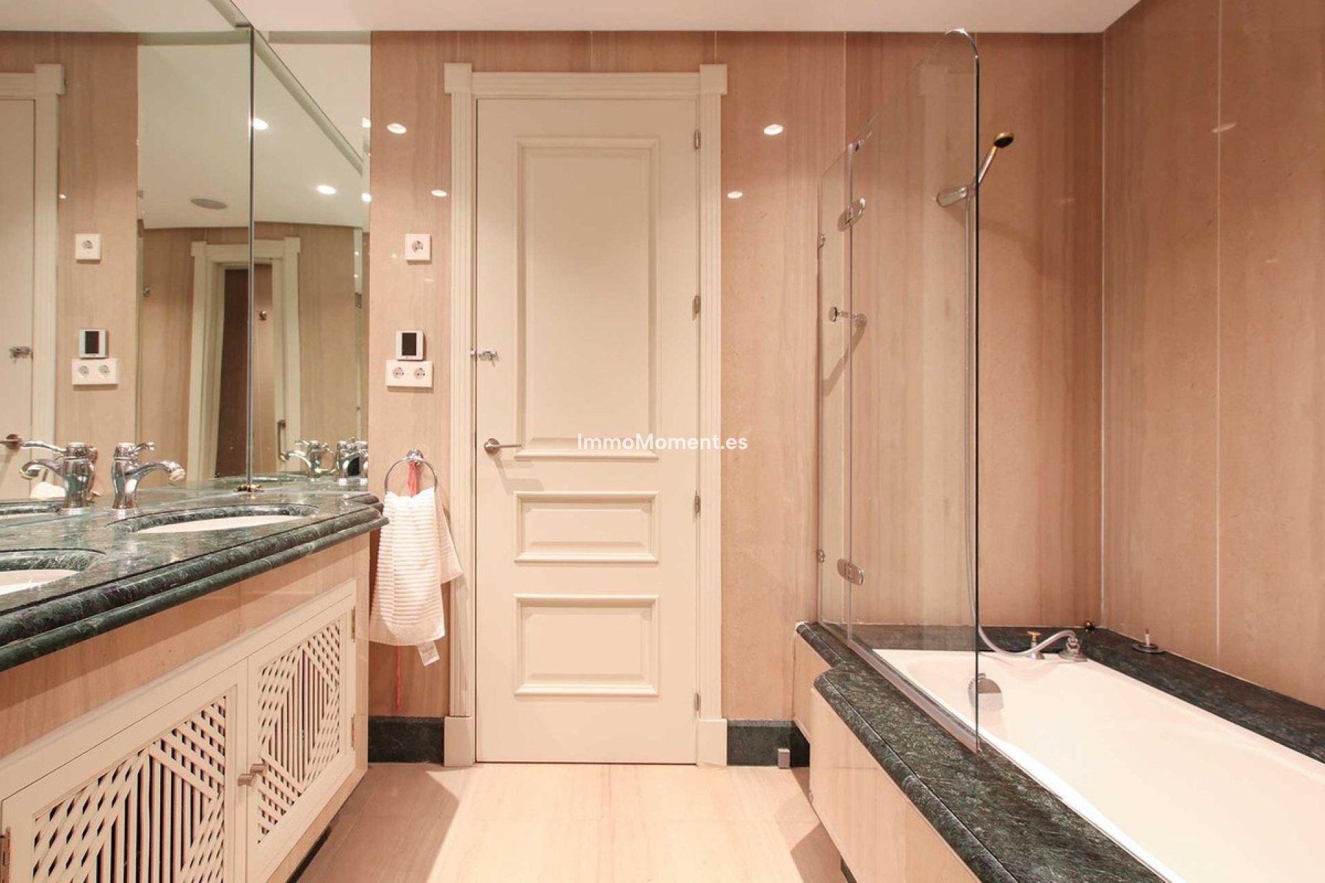 Reventa - Apartamento - Marbella - Marbella Centro