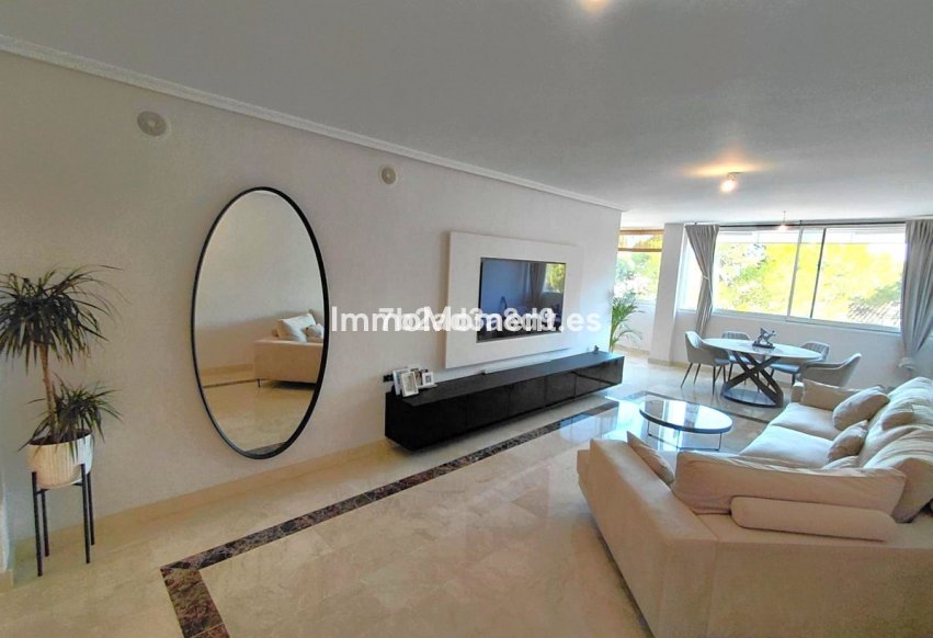 Reventa - Apartamento - Marbella - Nagüeles