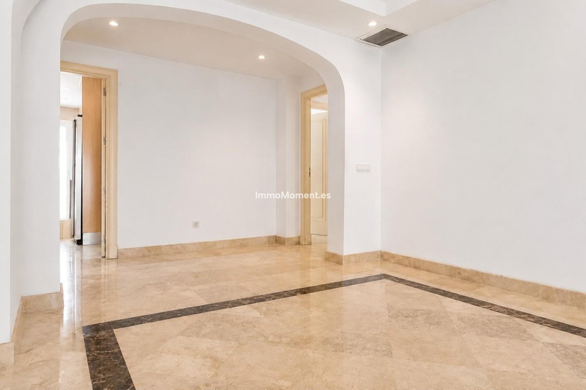 Reventa - Apartamento - Marbella - Nagüeles