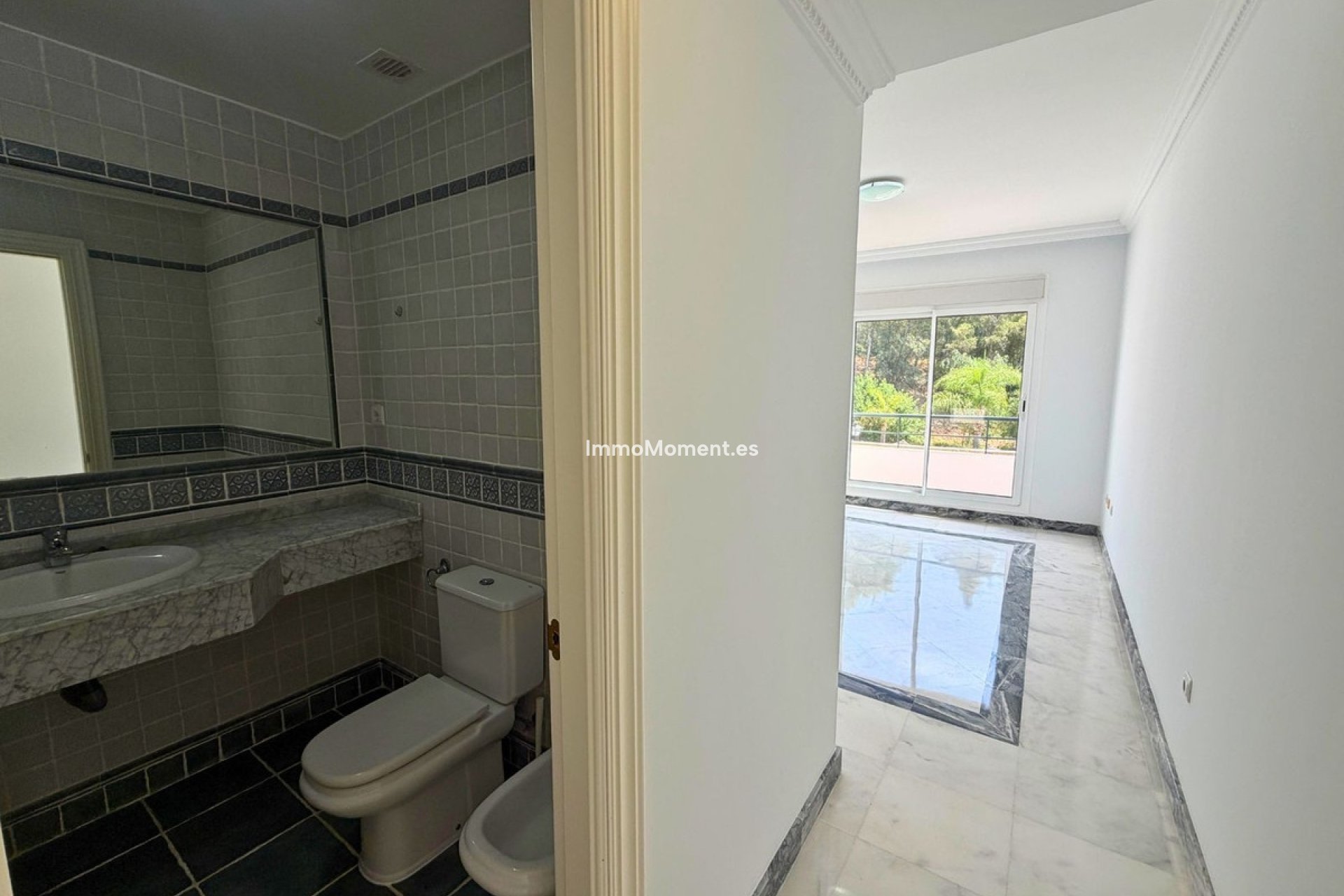 Reventa - Apartamento - Marbella - Nueva Andalucía