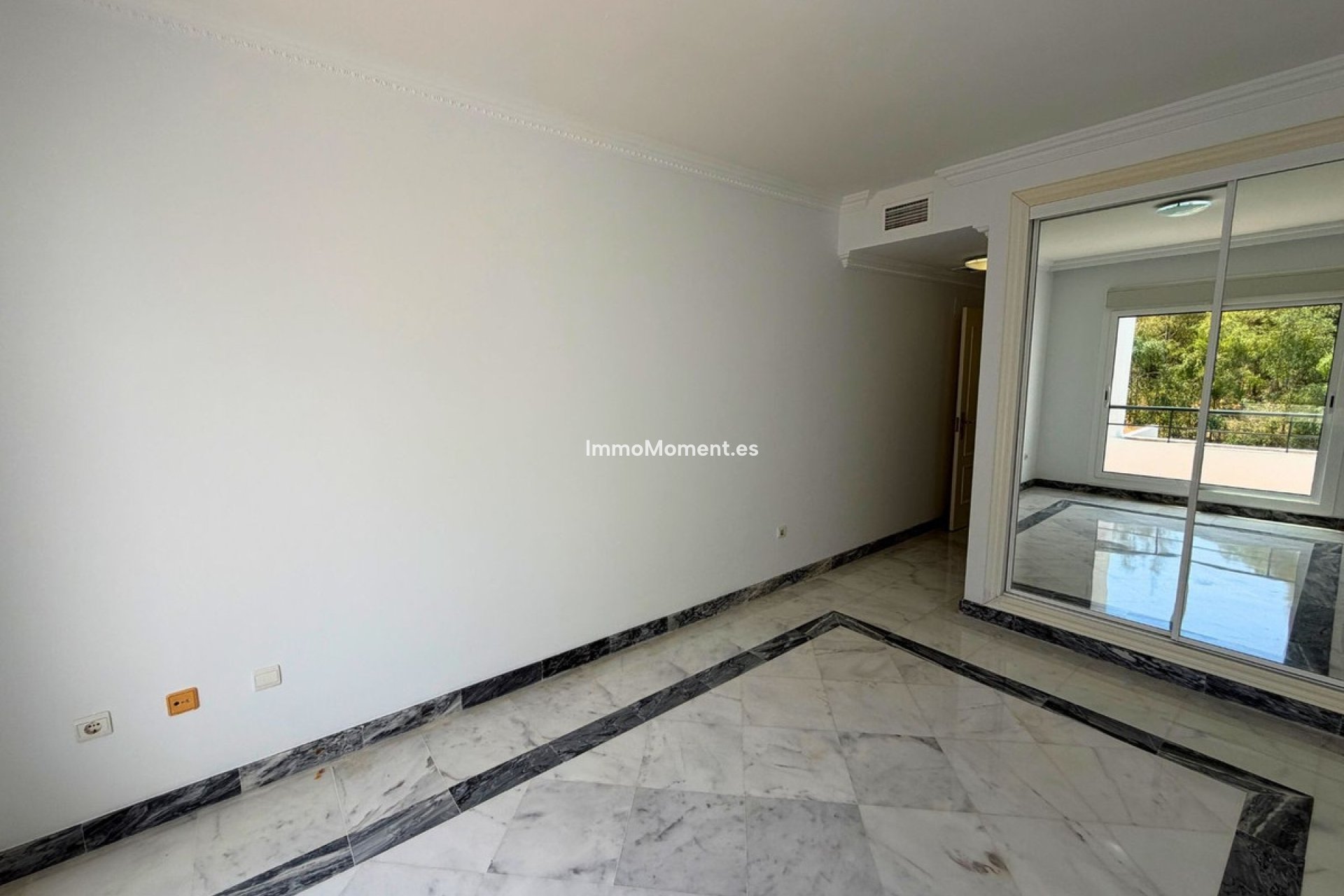 Reventa - Apartamento - Marbella - Nueva Andalucía